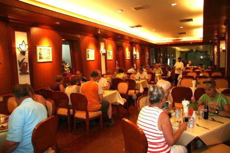 Ayothaya Hotel Phra Nakhon Si Ayutthaya Dış mekan fotoğraf